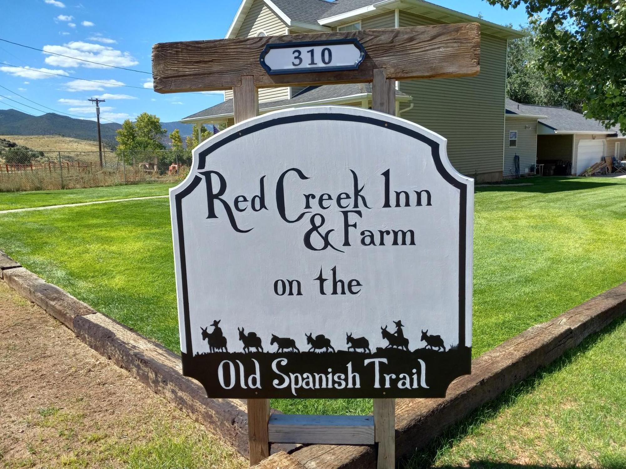 Red Creek Inn And Farm Parowan Dış mekan fotoğraf